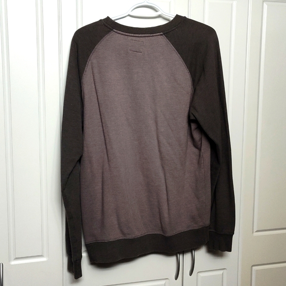 Quicksilver Sweatshirt - Picture 2 of 3